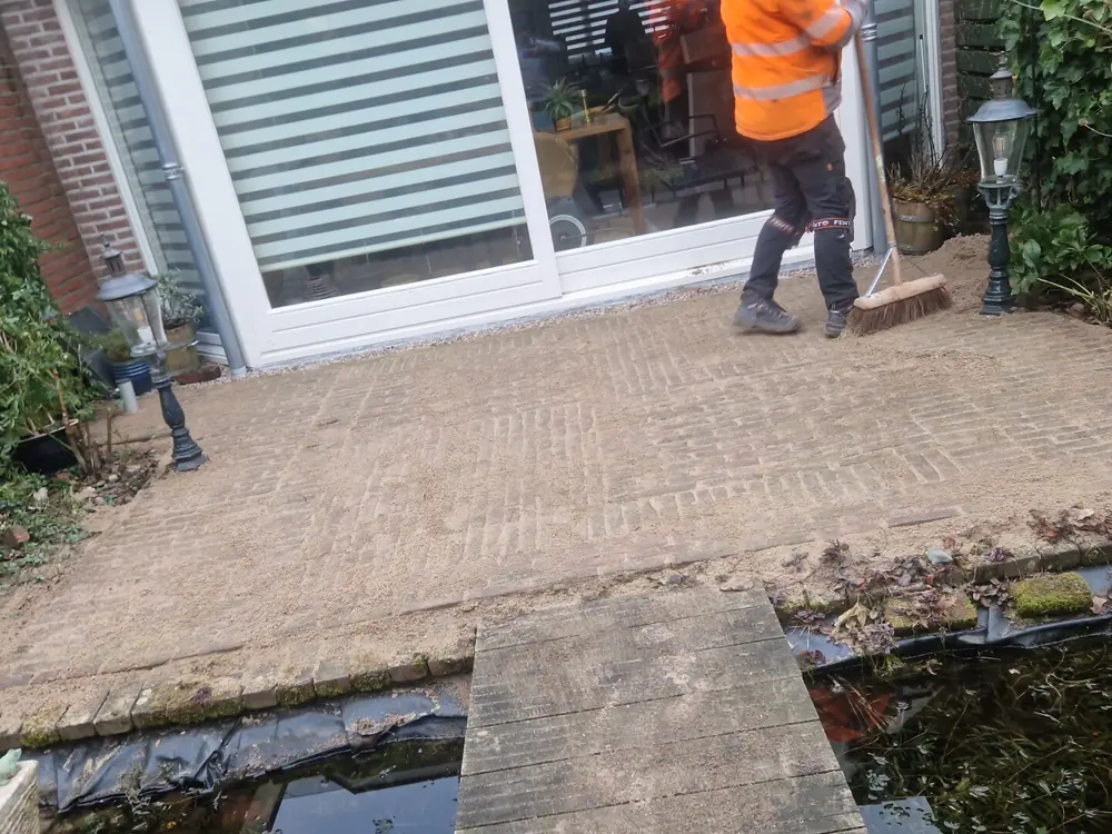 B&N Bestratingen aan het werk aan een nieuwe bestrating